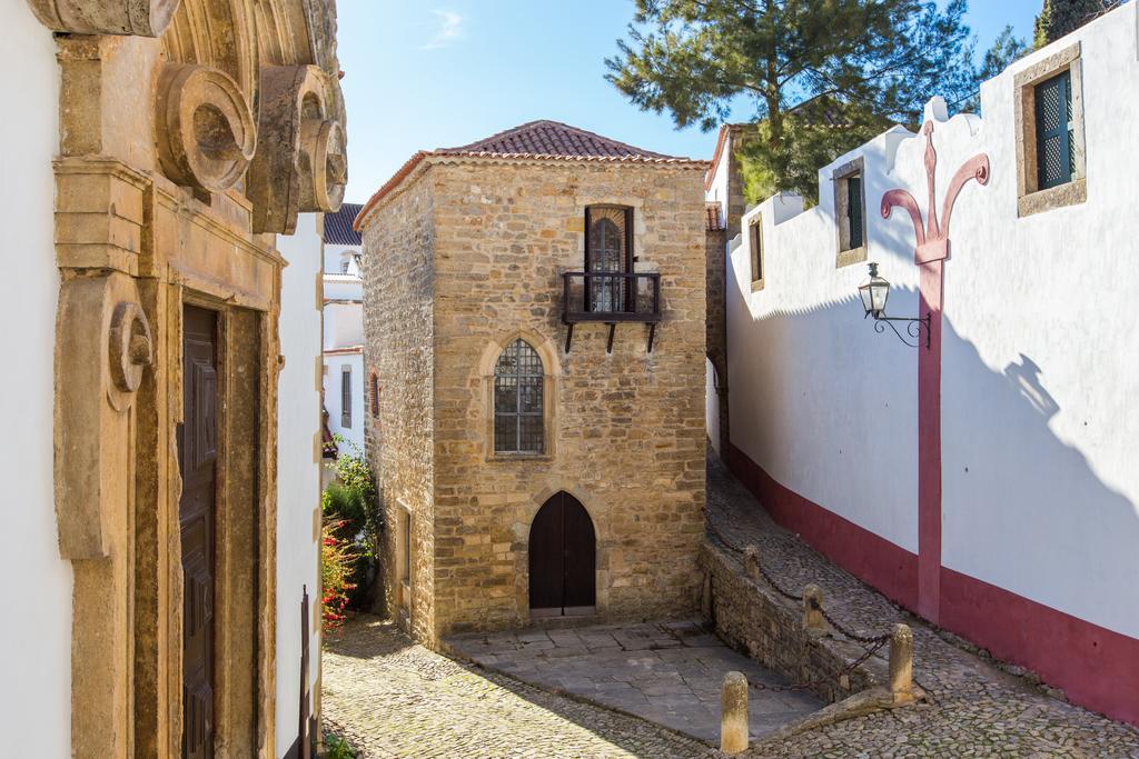 Hotel Torre De Maneys Óbidos Esterno foto